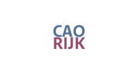 Logo van CAO Rijk met de woorden 'CAO' in blauw en 'RIJK' in paars op een witte achtergrond.