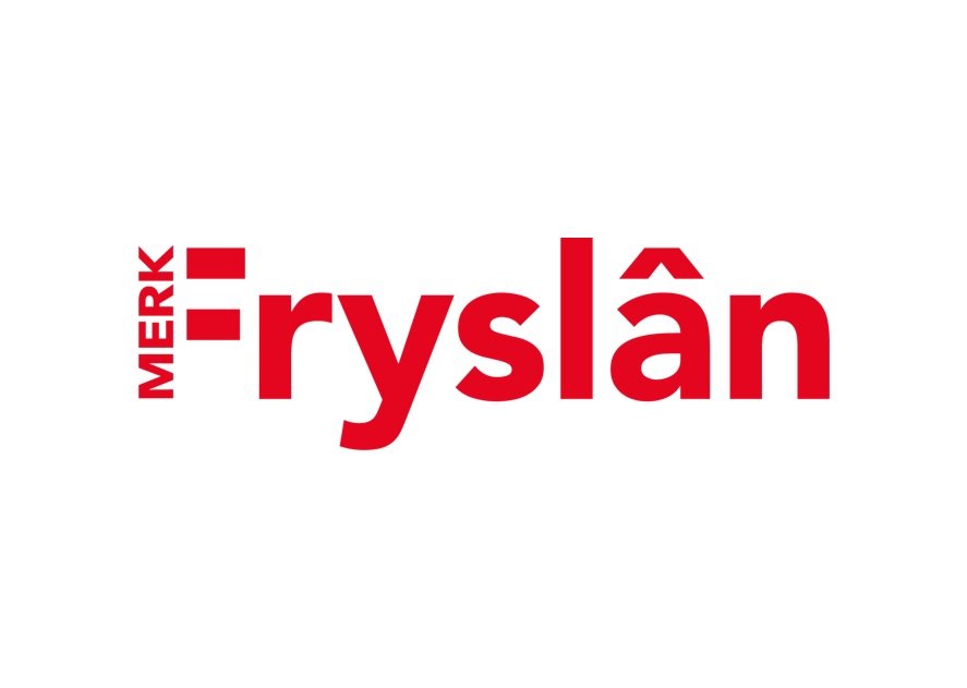 Logo van Merk Fryslân in rode letters op een witte achtergrond.